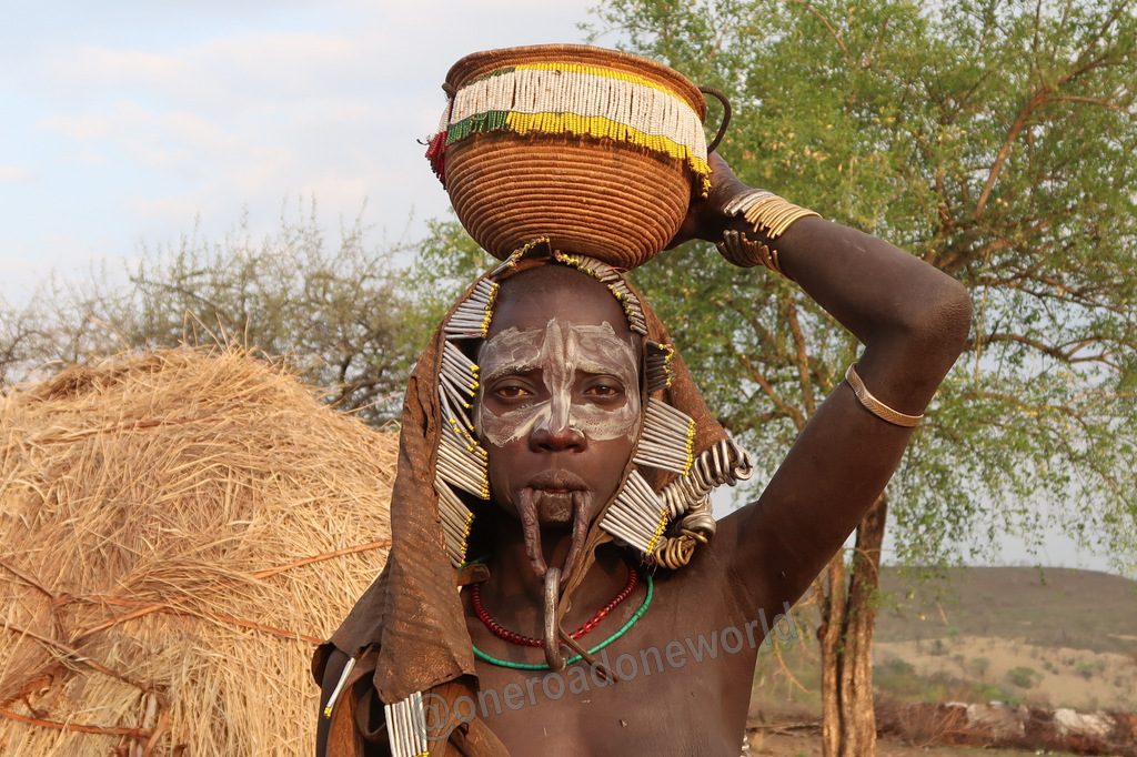 Ethiopian Tribes : Omo Valley Ethiopia