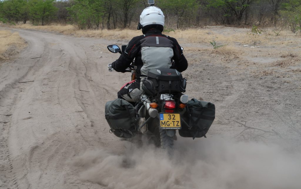 how to pack a motorcycle